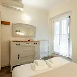 דירה San Gottardo - Close To Navigli And Duomo מילאנו