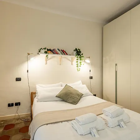 Lägenhet San Gottardo - Close To Navigli And Duomo Milano